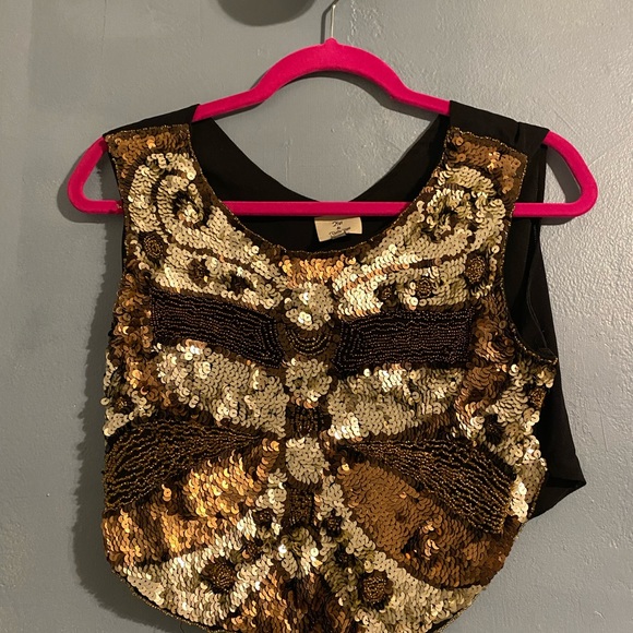 Hot & Delicious Tops - Hot & Delicious Butterfly Sequin Crop Tank Top